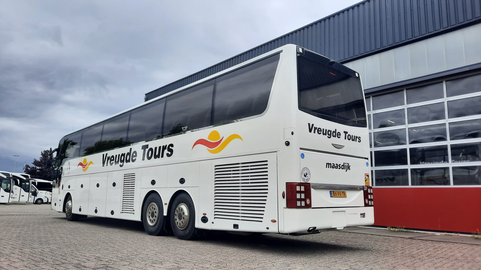 Rolstoelstoelbus-van-hool