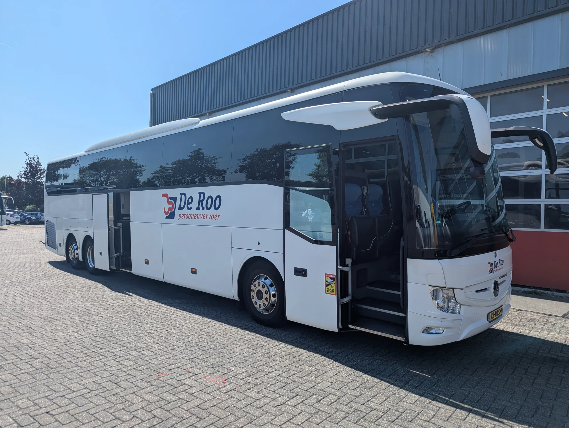 Bus138.3